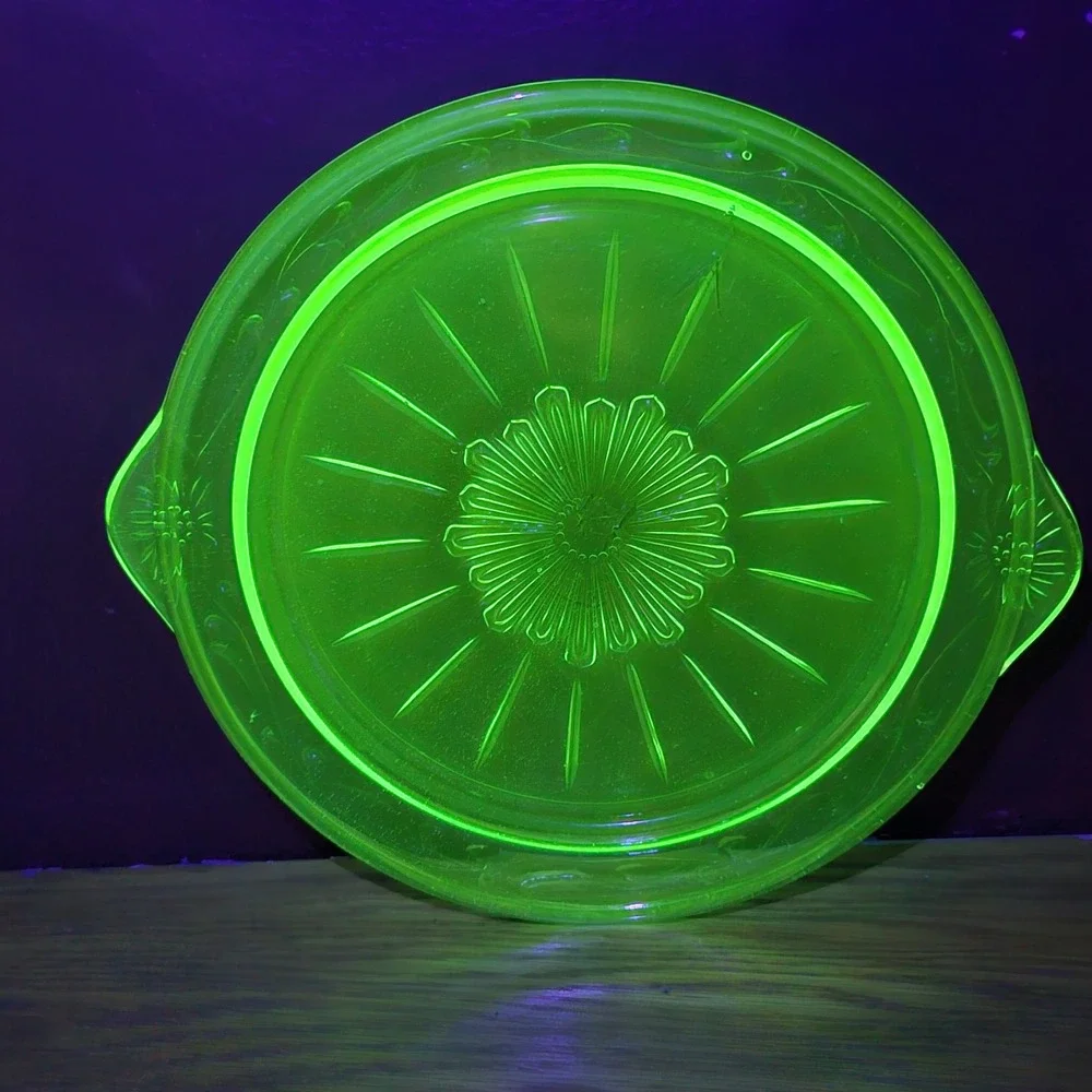 Vintage Uranium US Glass Tendril Platter Plate Glass Green Glows Depression